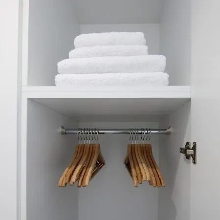 아파트 Phaedrus Living - Seaside Luxury Flat Harbour 109 *