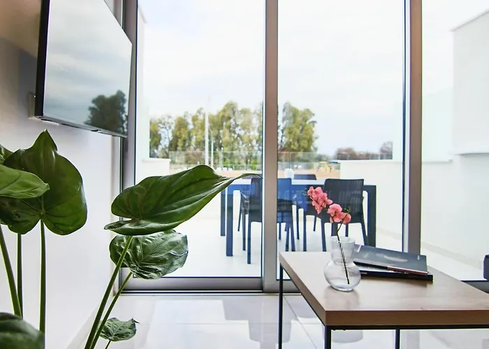 Phaedrus Living - Seaside Luxury Flat Harbour 109 Apartmán *